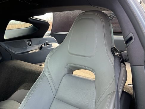 Used 2014 Chevrolet Corvette Stingray Coupe w/ Battery Protection Package image 16