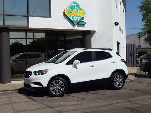 Used 2017 Buick Encore Preferred image 4