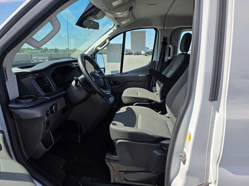 Used 2024 Ford Transit 350 XLT RWD image 19
