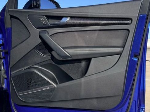 Used 2021 Audi SQ5 Premium Plus w/ Premium Plus Package image 17