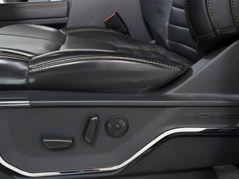 Used 2024 Ford F350 Platinum w/ FX4 Off-Road Package image 20