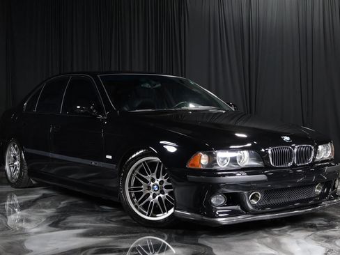 Used 2002 BMW M5 RWD image 28