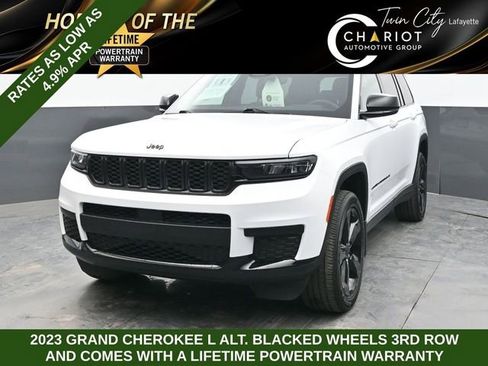 Used 2023 Jeep Grand Cherokee L Laredo image 1