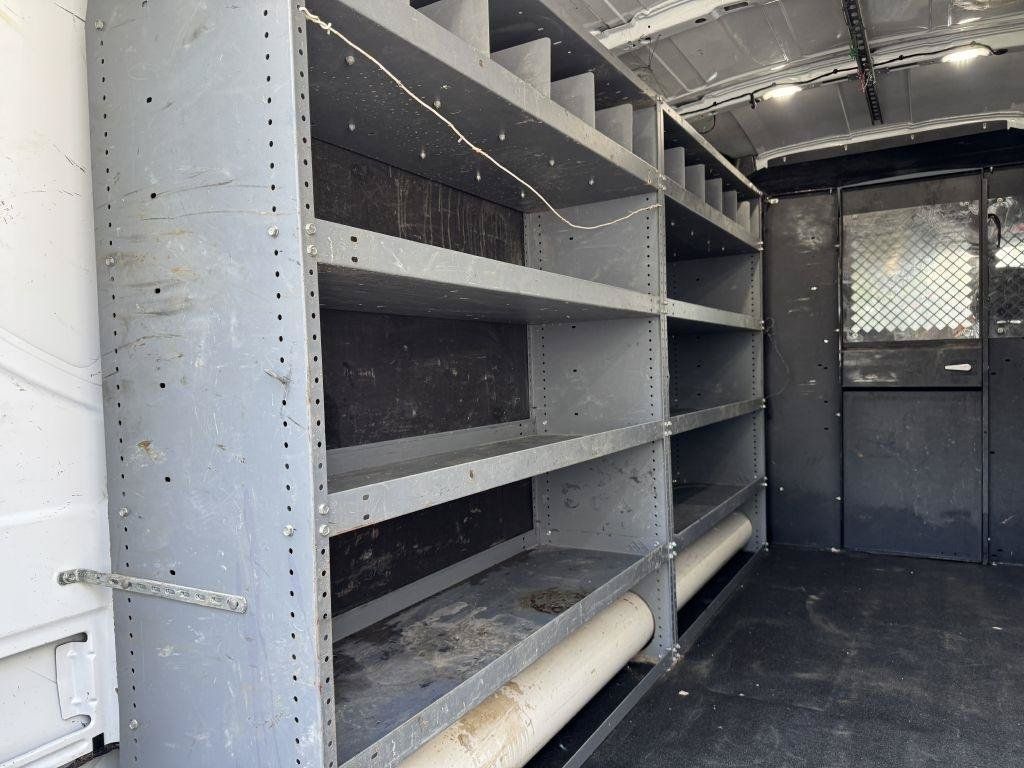 Used 2020 Ford Transit 250 Medium Roof RWD image 14
