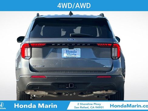 Used 2025 Ford Explorer Active image 7