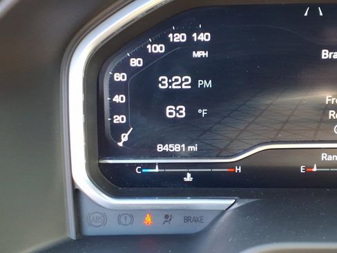 Used 2024 GMC Sierra 2500 Denali w/ Denali Reserve Package image 26