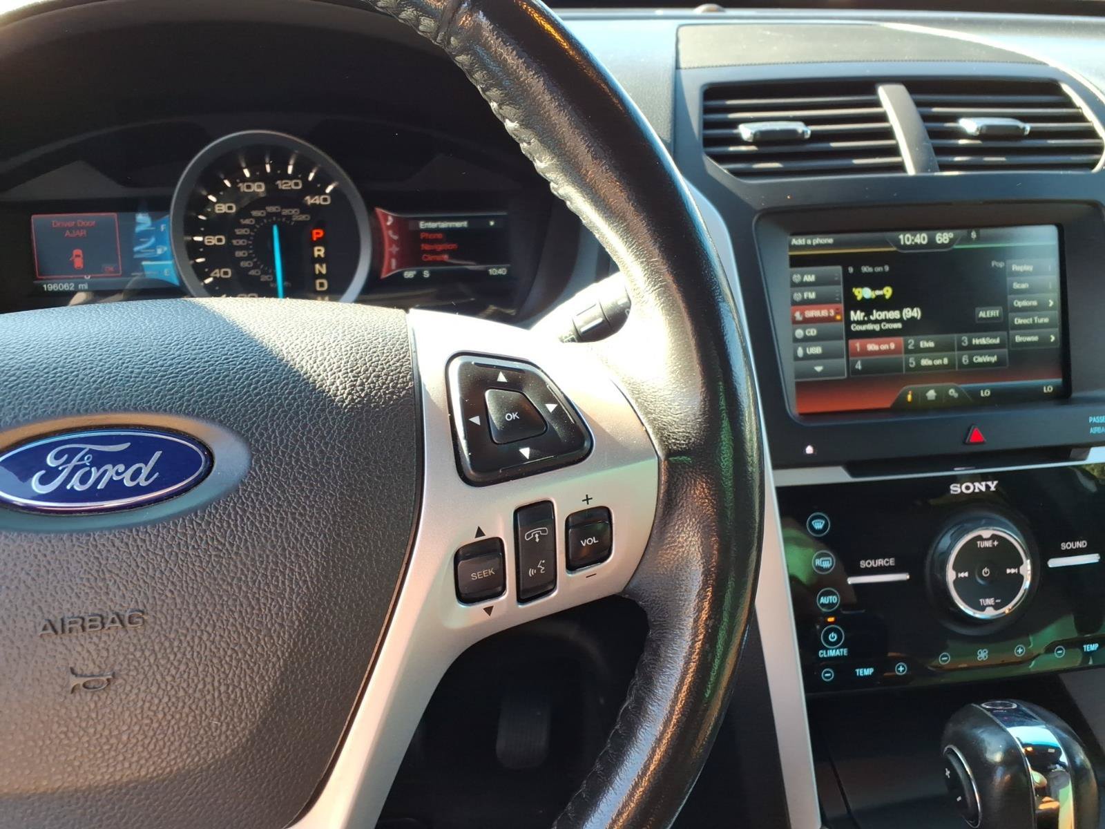Used 2013 Ford Explorer Limited AWD/4WD image 24