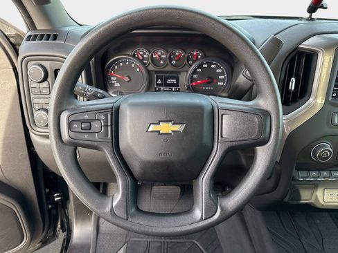Used 2024 Chevrolet Silverado 1500 Custom image 26