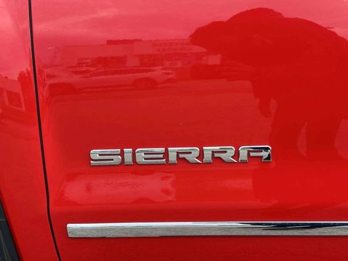 Used 2017 GMC Sierra 1500 SLT w/ SLT Premium Package AWD/4WD image 35