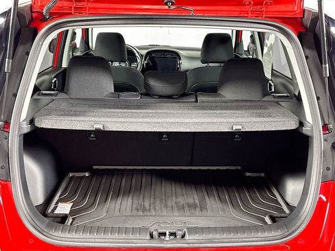 Used 2025 Kia Soul EX image 22