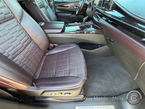 Used 2023 Cadillac Escalade Sport Platinum image 11