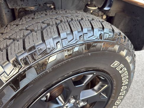 Certified 2020 Jeep Wrangler Willys image 10