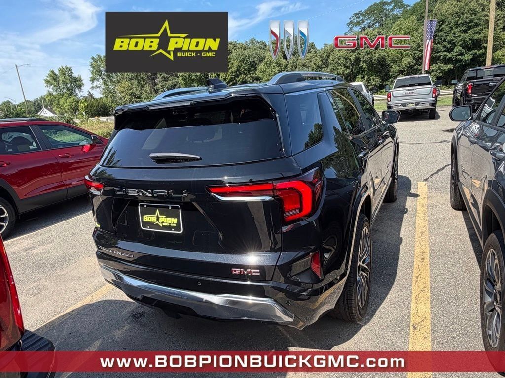 New 2027 GMC Terrain Denali w/ LPO, Floor Liner Package AWD/4WD image 4