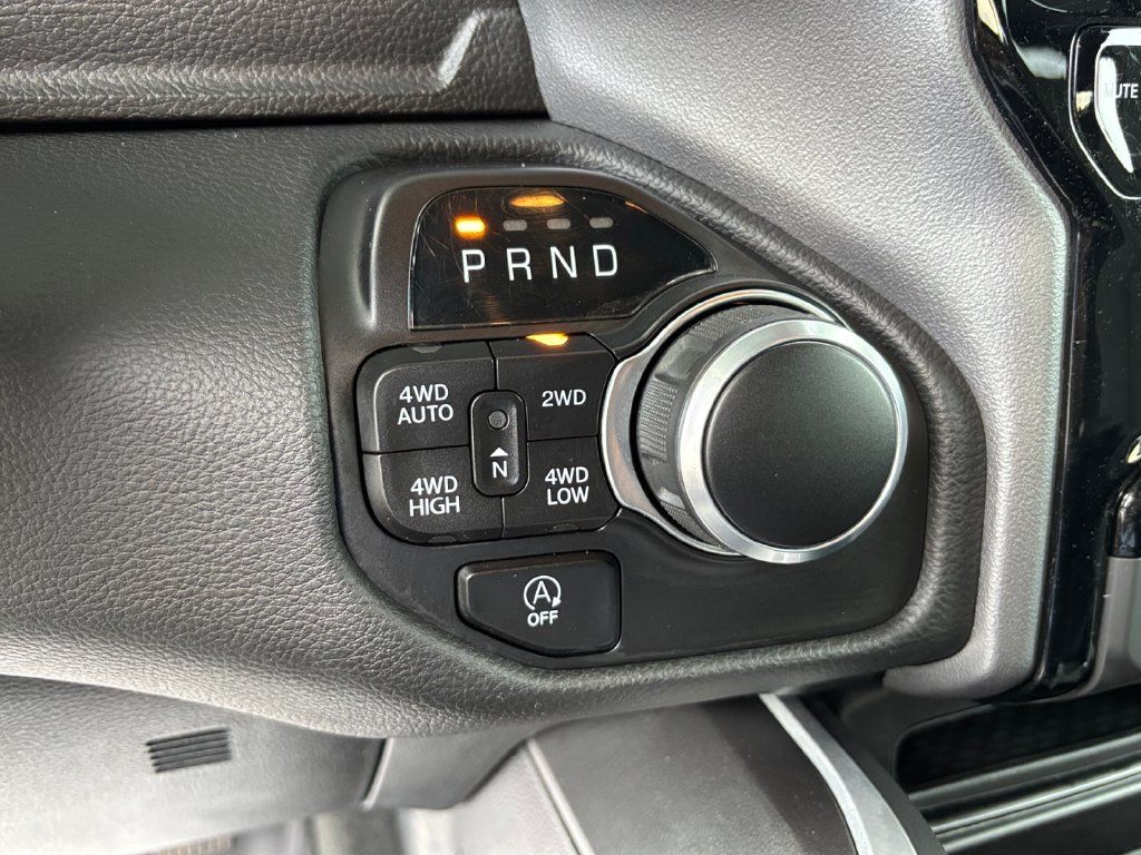 Used 2023 RAM 1500 Big Horn AWD/4WD image 28