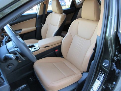 Used 2026 Lexus NX 350h AWD w/ Accessory Package (Z1) image 32