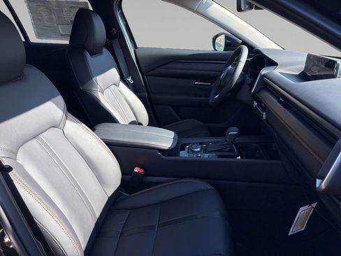 New 2026 MAZDA CX-50 AWD 2.5 Hybrid w/ Weather Package image 17