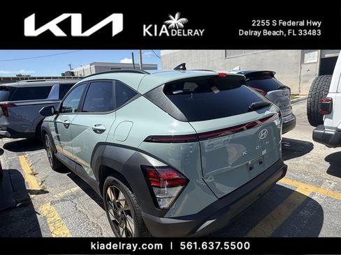 Used 2024 Hyundai Kona SEL FWD image 3