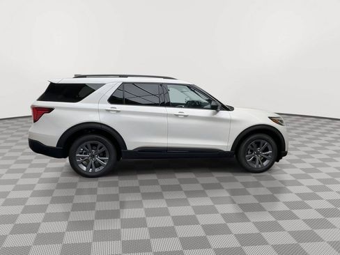 Used 2026 Ford Explorer Active w/ Active Comfort Package AWD/4WD image 45