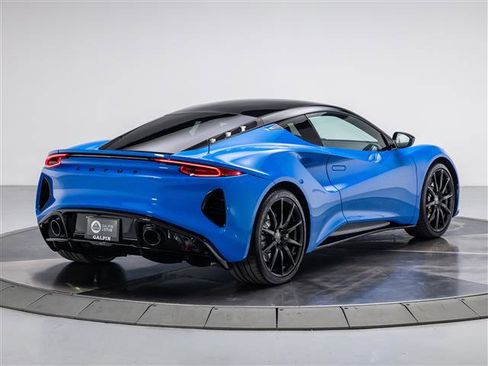 New 2025 Lotus Emira image 5