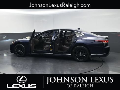 Used 2018 Lexus LS 500 AWD w/ Interior Upgrade Package image 37
