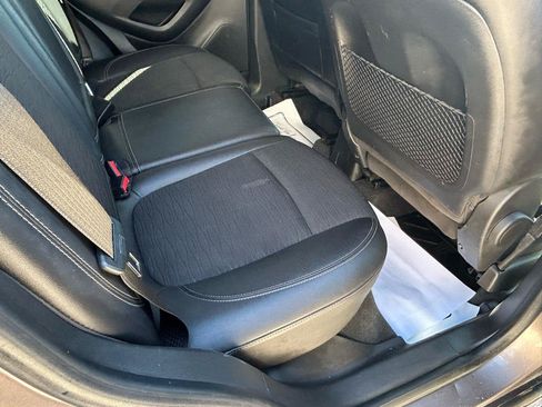 Used 2015 Buick Encore FWD image 11