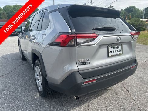 Certified 2024 Toyota RAV4 LE FWD image 5