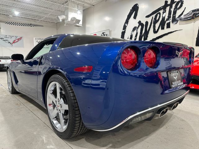 Used 2007 Chevrolet Corvette Coupe RWD image 3