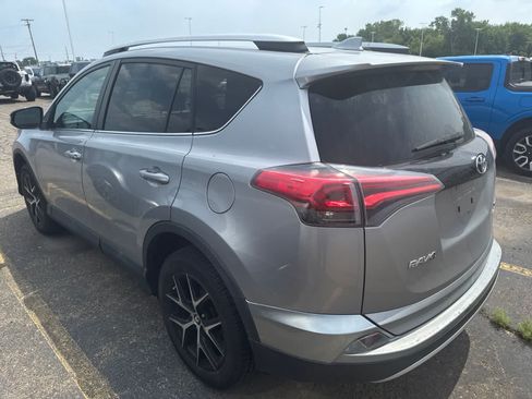 Used 2016 Toyota RAV4 SE AWD/4WD image 17