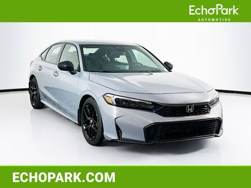 Used 2025 Honda Civic Sport image 1