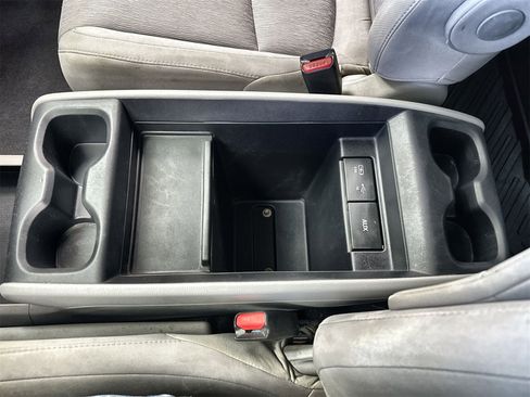 Used 2018 Honda Odyssey LX image 35