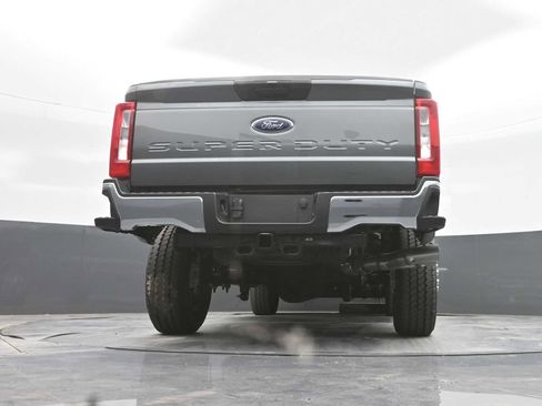 New 2025 Ford F350 XLT image 27