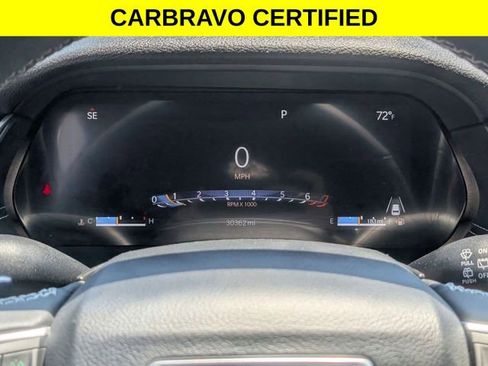 Used 2024 Jeep Grand Cherokee L Altitude AWD/4WD image 18