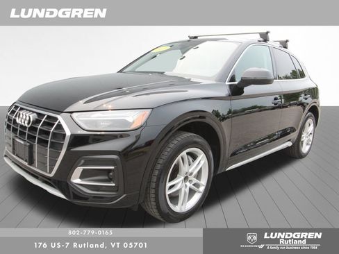 Used 2023 Audi Q5 2.0T Premium w/ Convenience Package AWD/4WD image 11