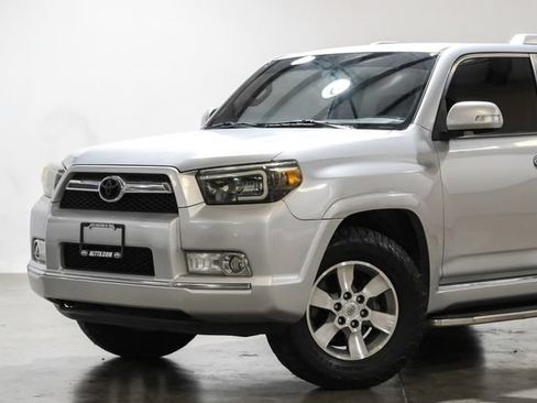 Used 2013 Toyota 4Runner SR5 RWD image 6