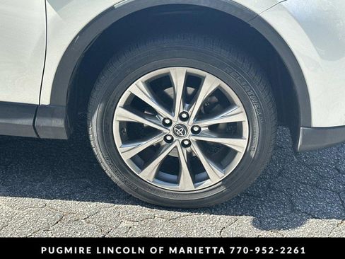 Used 2018 Toyota RAV4 Limited image 29