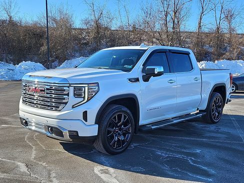 Certified 2022 GMC Sierra 1500 Denali w/ Technology Package image 3