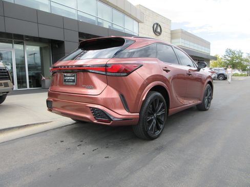 Used 2023 Lexus RX 500h F Sport w/ Accessory Package (Z1) AWD/4WD image 10