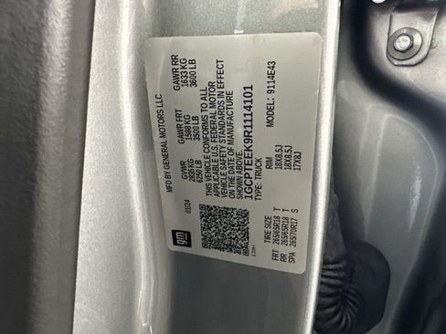 Used 2024 Chevrolet Colorado Trail Boss w/ Advanced Trailering Package image 35