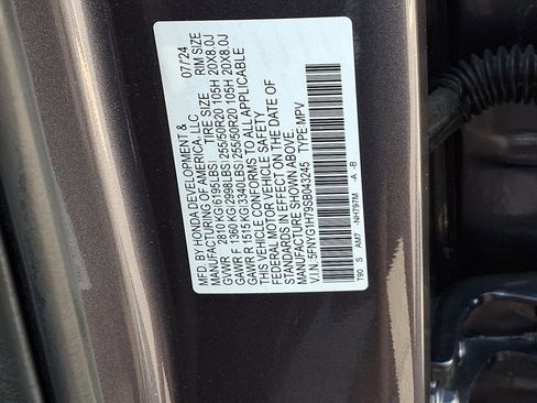 Certified 2025 Honda Pilot Touring image 30