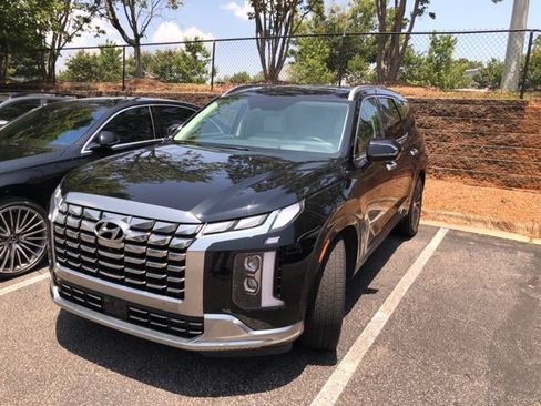 Used 2024 Hyundai Palisade Calligraphy AWD/4WD image 2