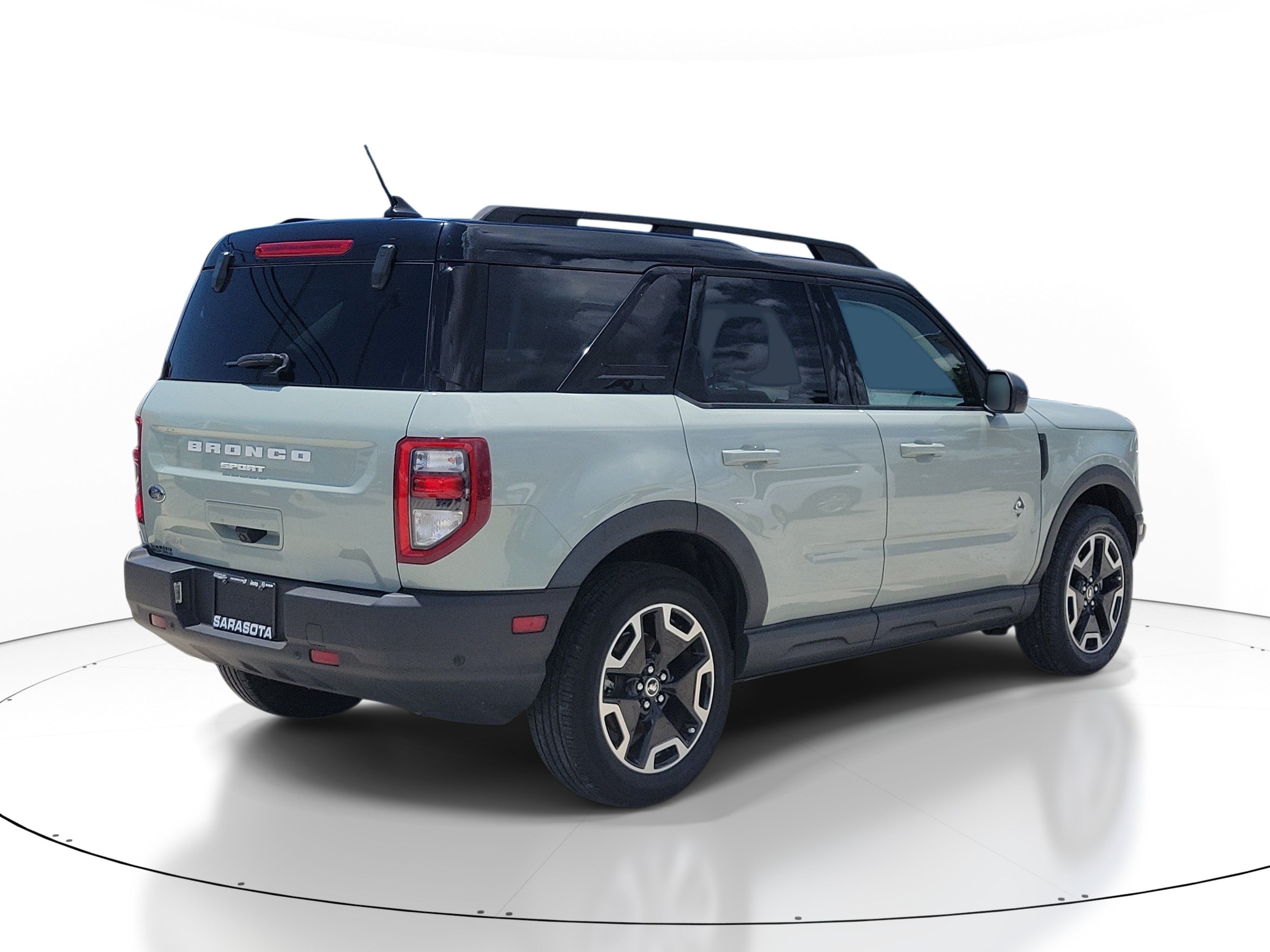 Used 2021 Ford Bronco Sport Outer Banks AWD/4WD image 6