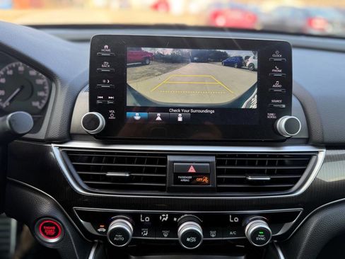 Used 2020 Honda Accord Sport image 29
