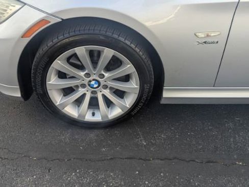 Used 2011 BMW 328i xDrive xDrive image 9