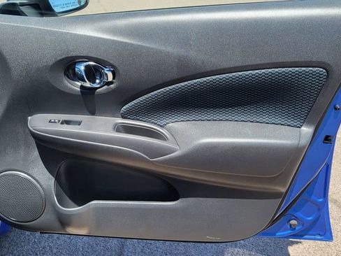 Used 2014 Nissan Versa Note SV FWD image 16