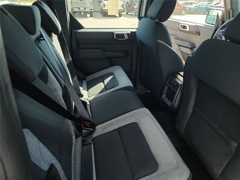New 2025 Ford Bronco 4-Door image 21