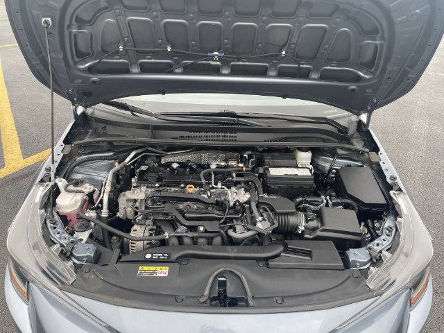Used 2025 Toyota Corolla LE FWD image 42