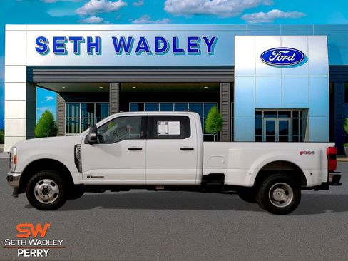 Used 2023 Ford F350 XLT w/ 360-Degree Camera Package image 3