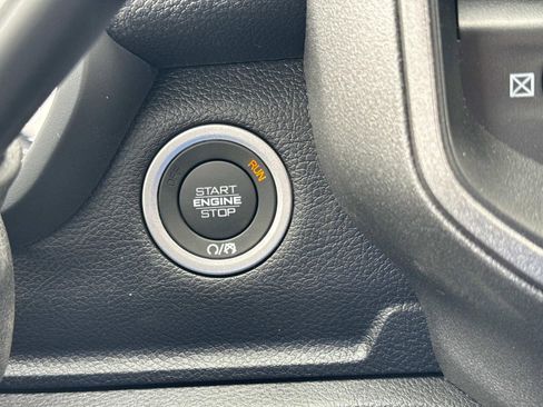 New 2026 RAM 2500 Tradesman AWD/4WD image 30