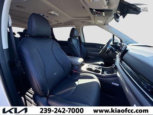 New 2026 Kia Carnival SX image 15