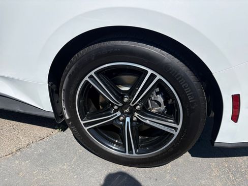 Used 2024 Ford Mustang Premium image 30